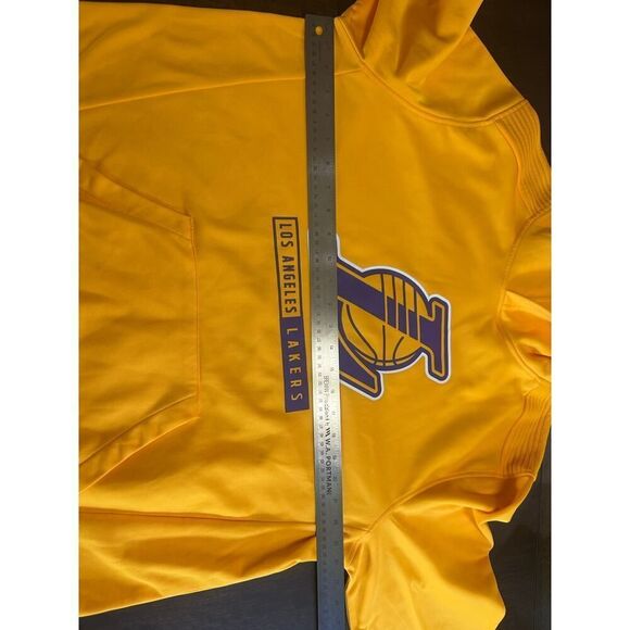 NBA Los Angeles Lakers Men’s XL Yellow Hoodie - Picture 5 of 6